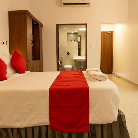 Alleppey Holiday Beach Resort Alappuzha Esterno foto