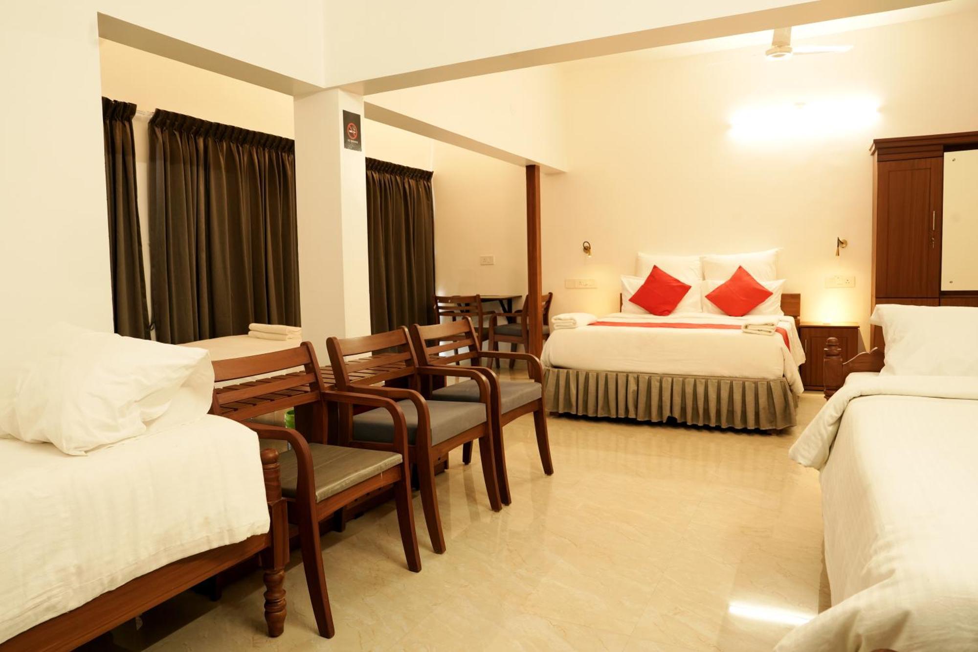 Alleppey Holiday Beach Resort Alappuzha Esterno foto